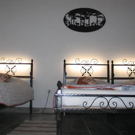 Reti Tanya Vendeghaz Guest house *