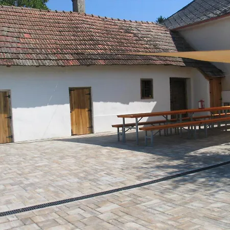 Reti Tanya Vendeghaz בית הארחה *