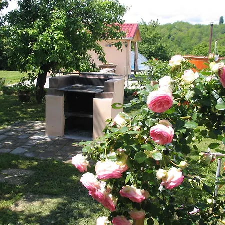 Reti Tanya Vendeghaz בית הארחה Kerecseny