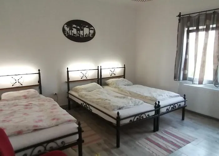 Reti Tanya Vendeghaz Kerecseny