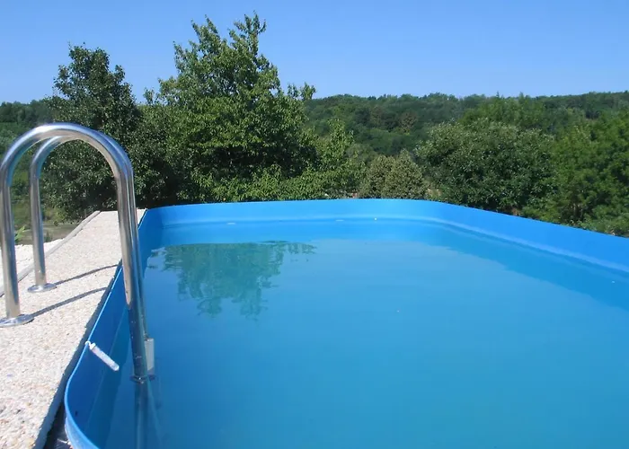 Reti Tanya Vendeghaz * Kerecseny