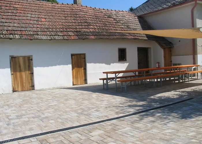 Reti Tanya Vendeghaz Penzion *