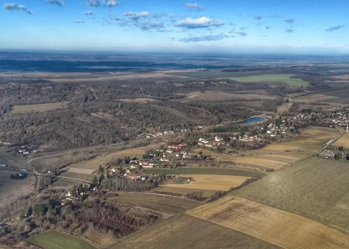 Reti Tanya Vendeghaz * Kerecseny