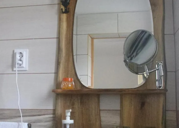 Reti Tanya Vendeghaz *