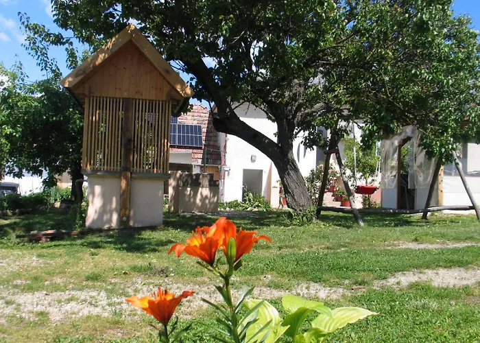 Reti Tanya Vendeghaz Penzion *